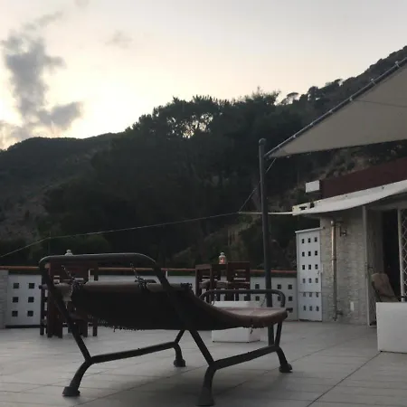 Bed & Breakfast Le Rocce 4*