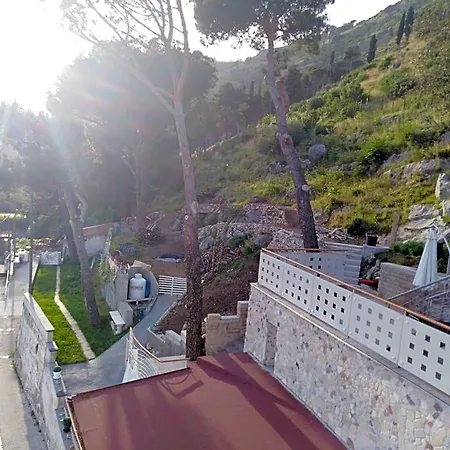 B&B Le Rocce 4*